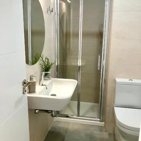 Holiday home Gatu Premium Conil Sunset House Con Piscina, 3 Dormit, 3 Banos, Jardin Privado , Wifi Y Parking, Preferente Mayores De 25 Anos Y Familias *